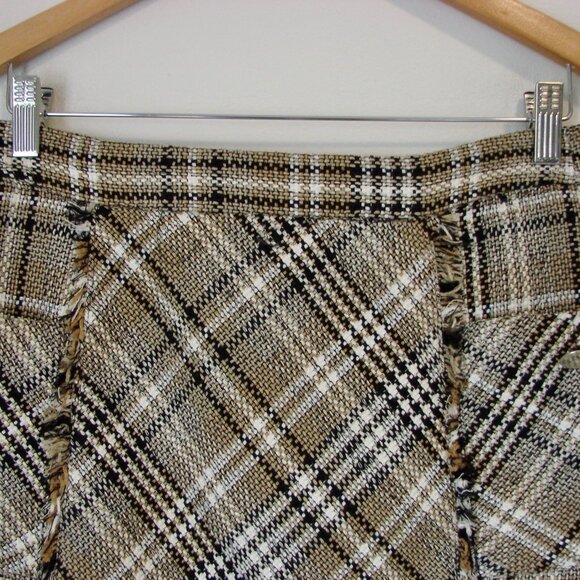 Zara Brown Black Plaid Mini Skirt Frayed Fringe Pockets Size Medium - Picture 5 of 14